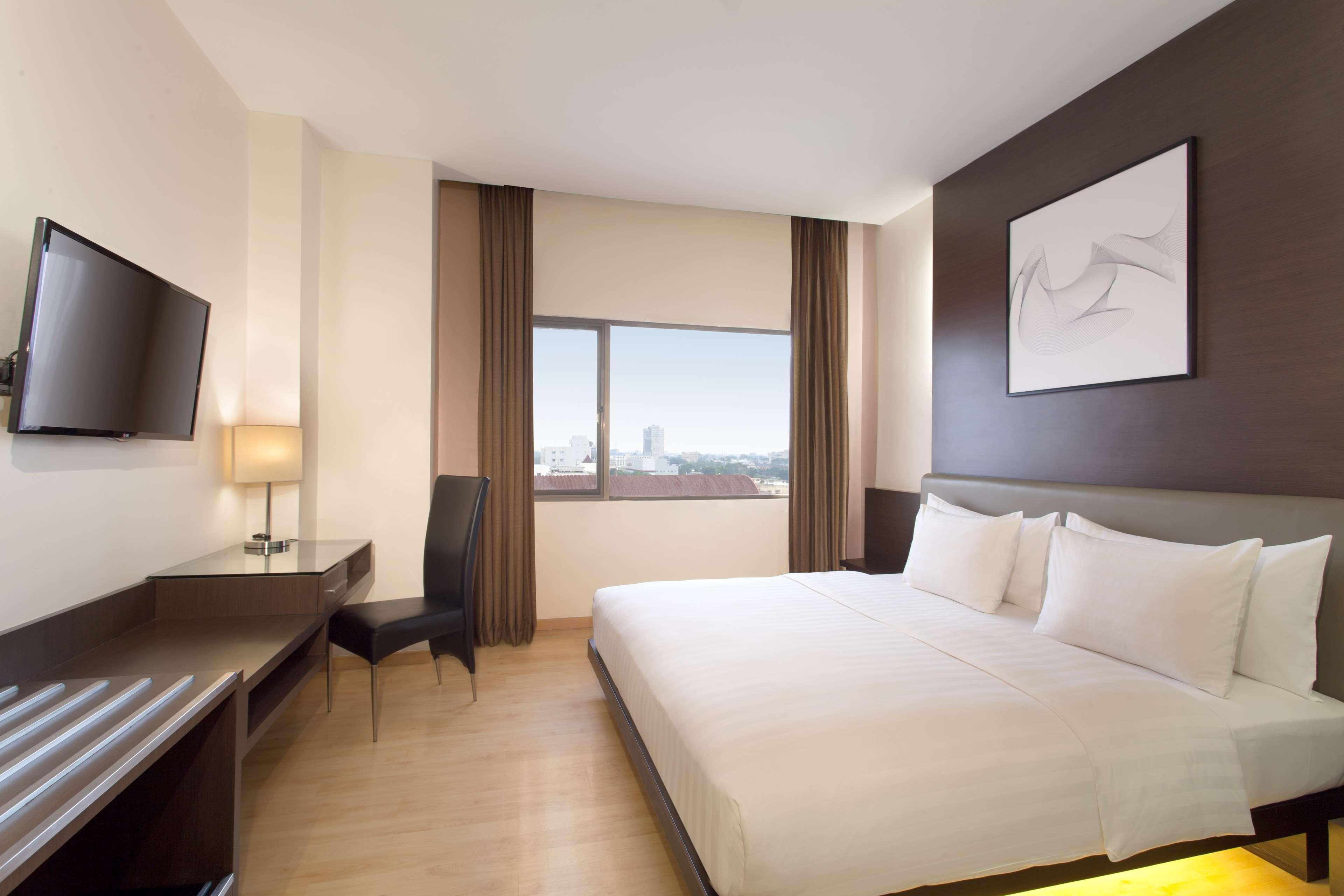 Aiho Hotel Медан Номер фото