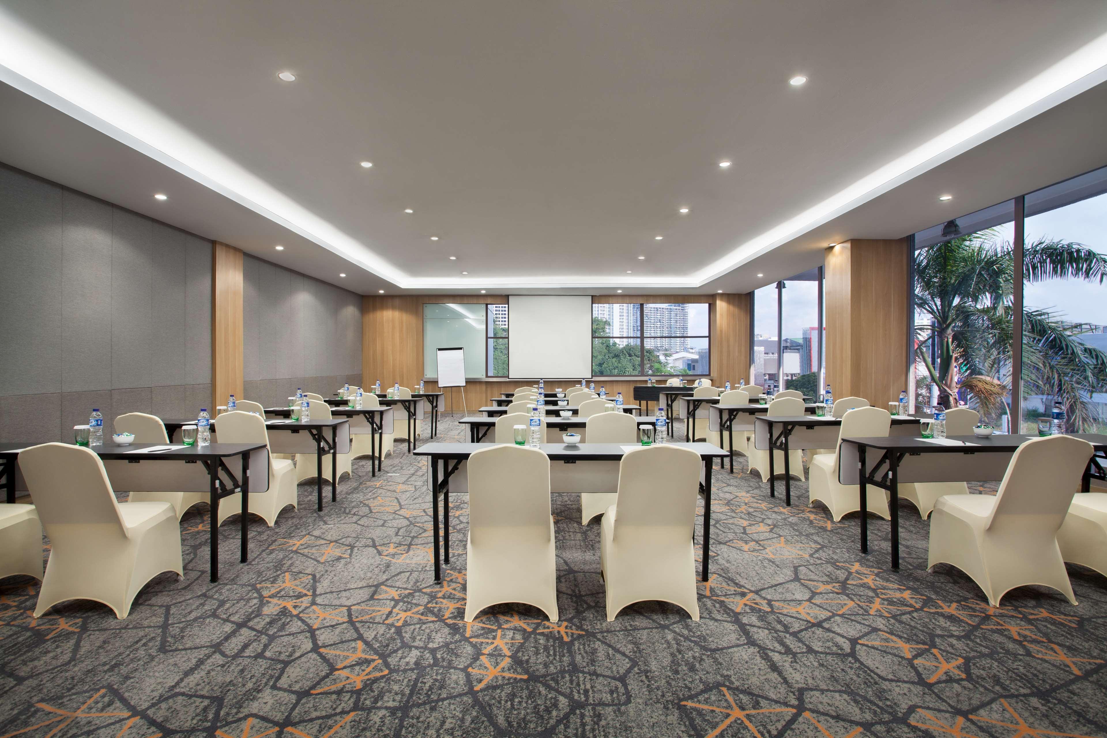 Aiho Hotel Медан Бізнес фото