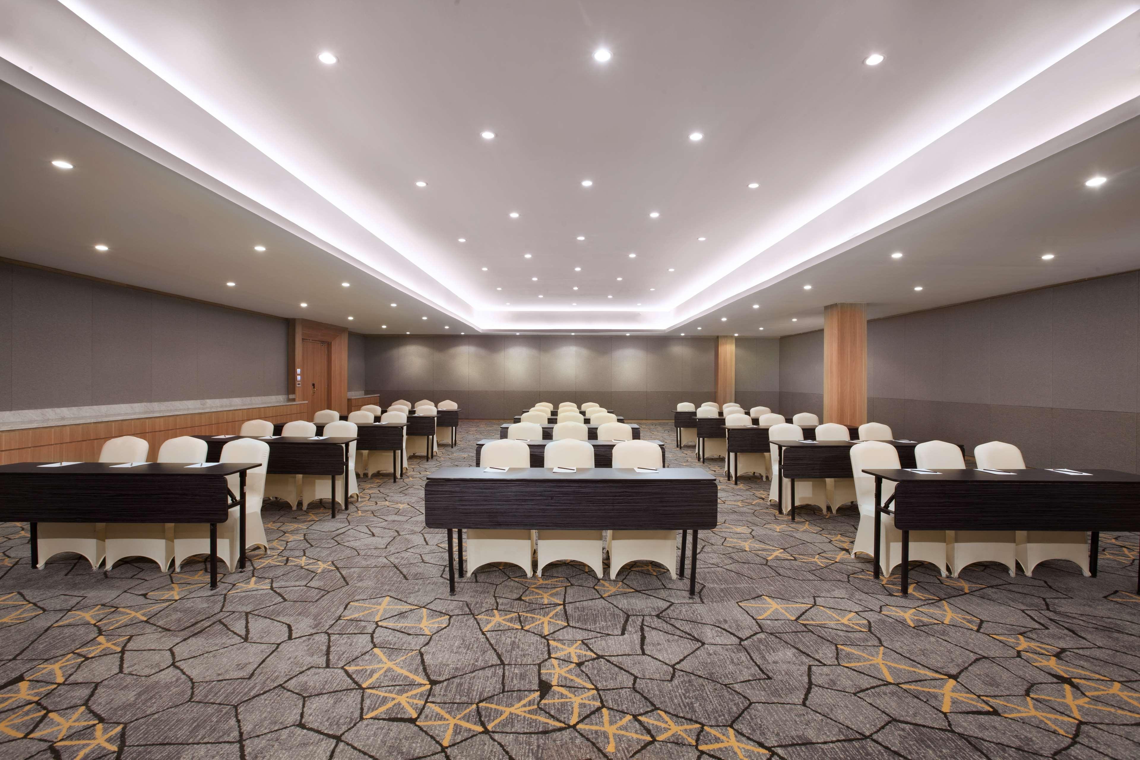 Aiho Hotel Медан Екстер'єр фото